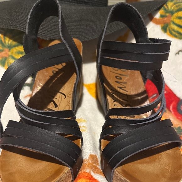Wedge sandals - Picture 7 of 7